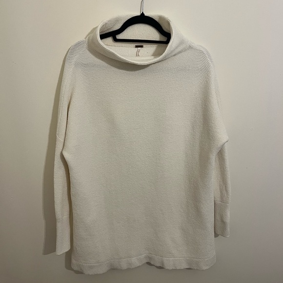 Free People Ottoman Tunic Sweater in Ecru (White), Size XS - Picture 14 of 16